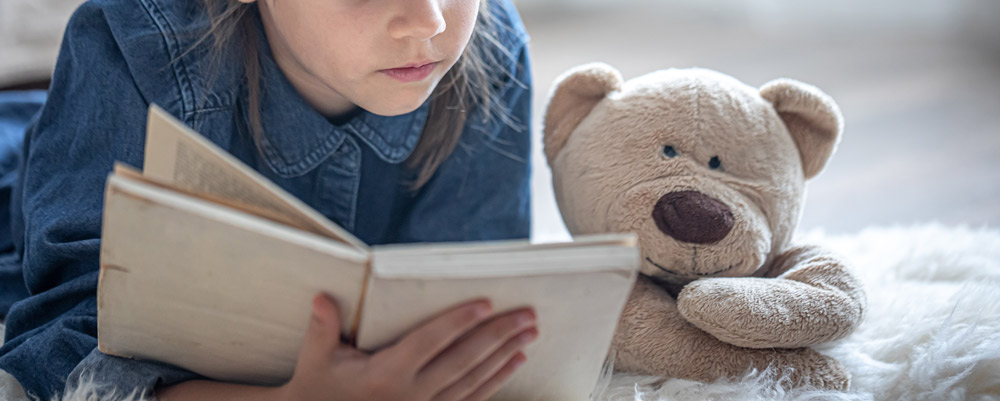 niña-leyendo